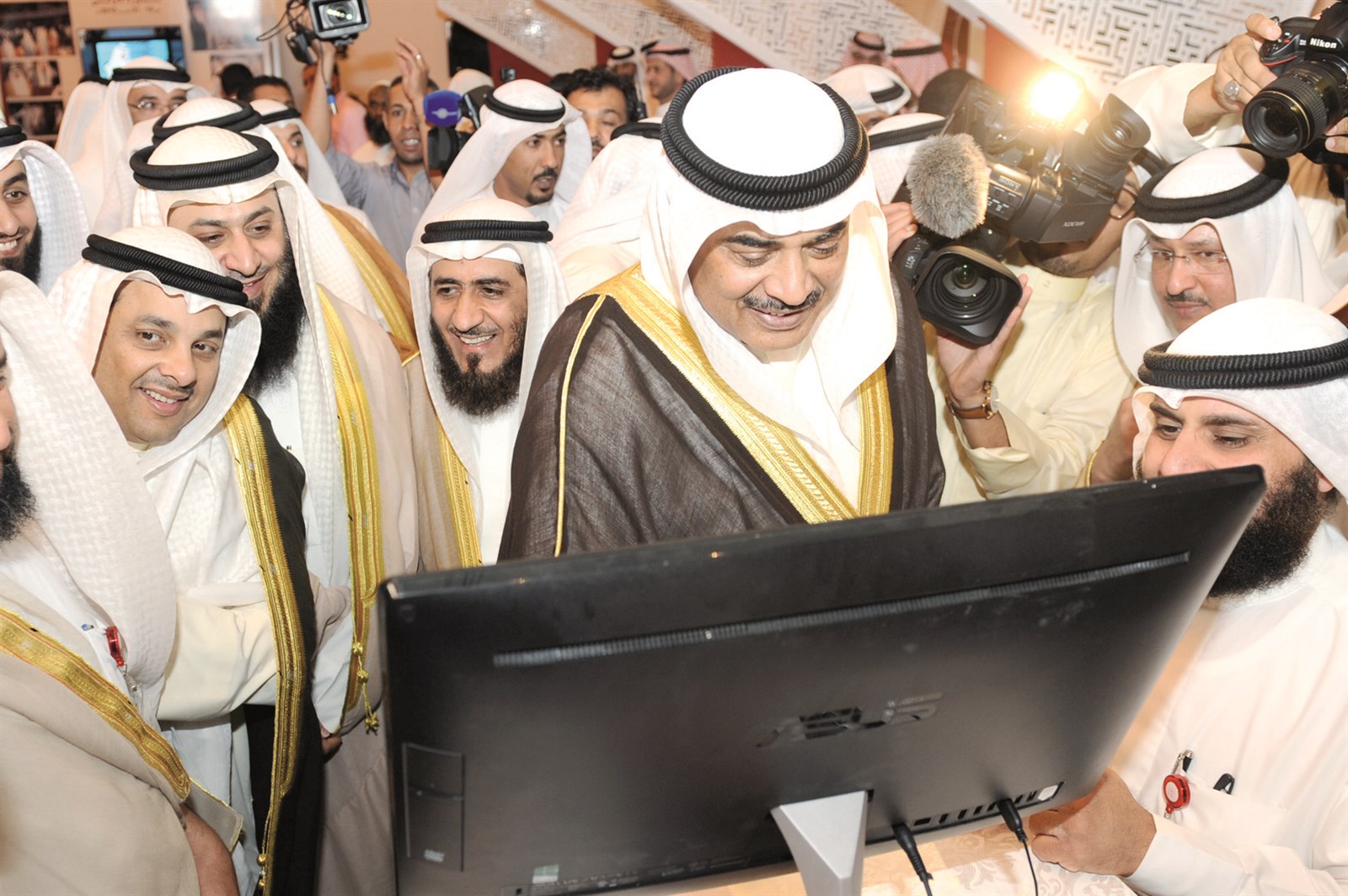 صباح الخالد يعلن انطلاق مسابقة جائزة الكويت الدولية للقرآن