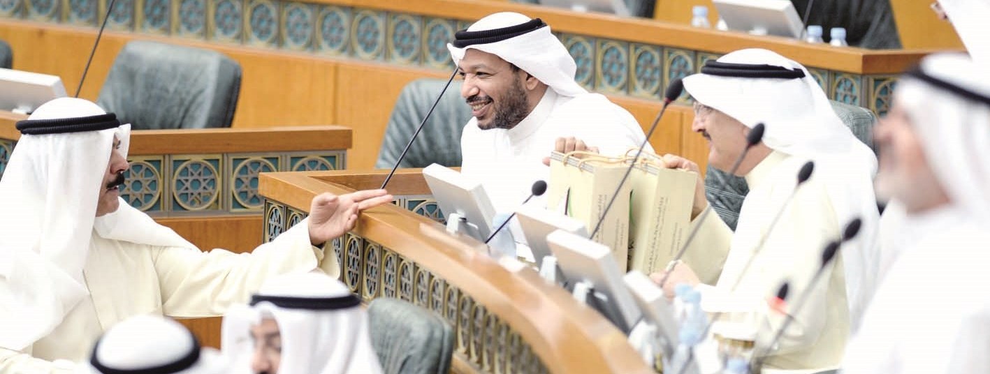 حديث بين الخالد ونواب