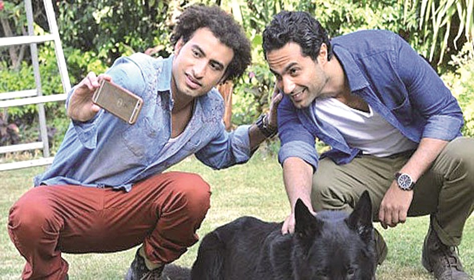 بطلا فيلم «حسن وبقلظ» علي ربيع وكريم فهمي