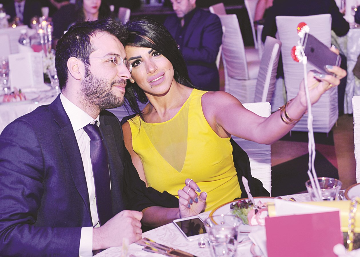 عبداللطيف البوشي وحرمه