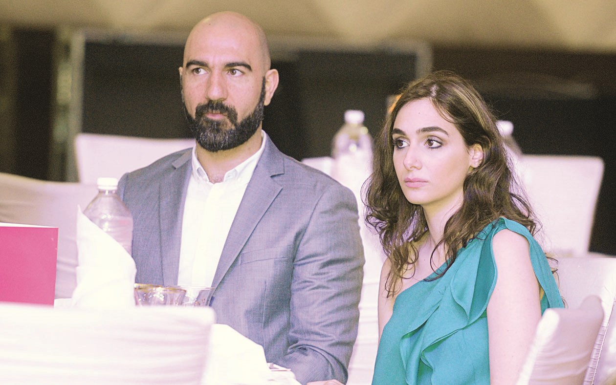 سارة حمدان وشربل حلبي