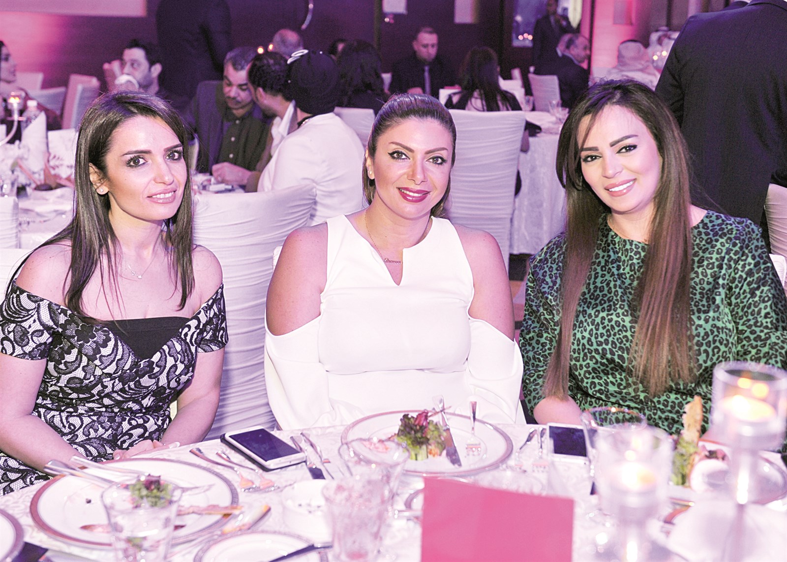 لين أبو القياص وشيرين سرحان وجولي سعد