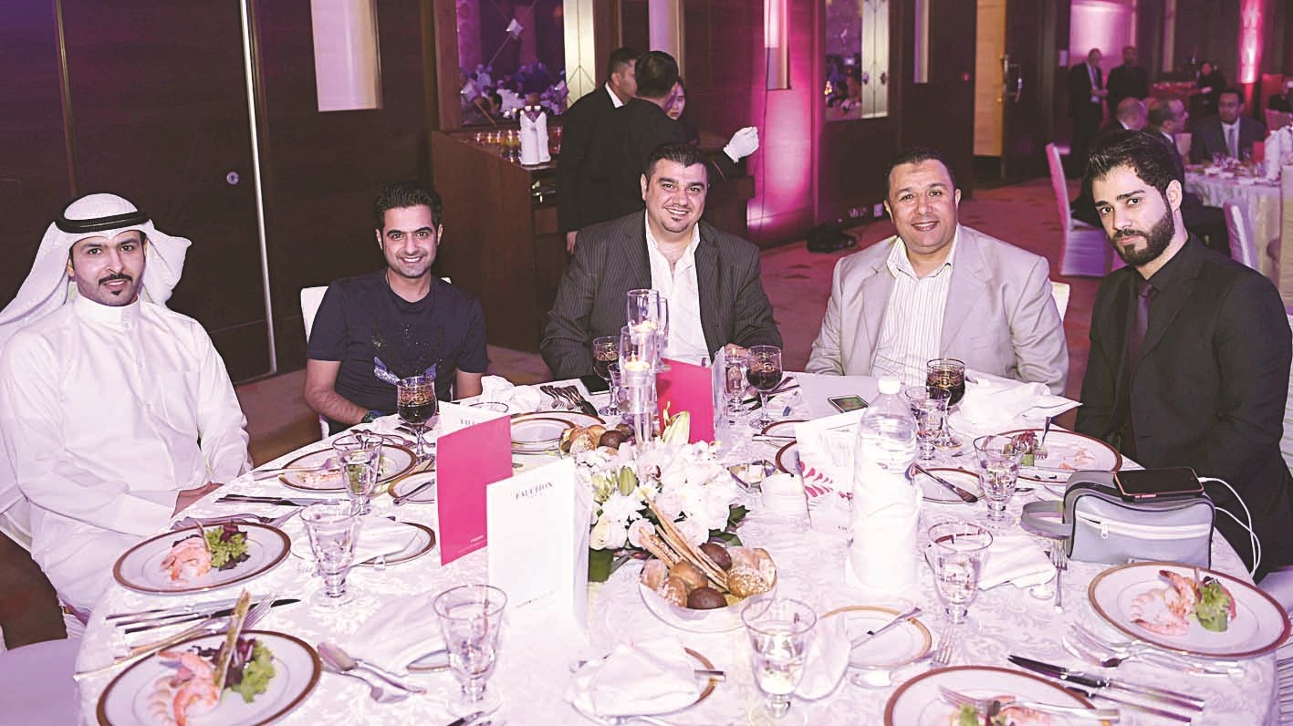 الزملاء في فنون «الراي»