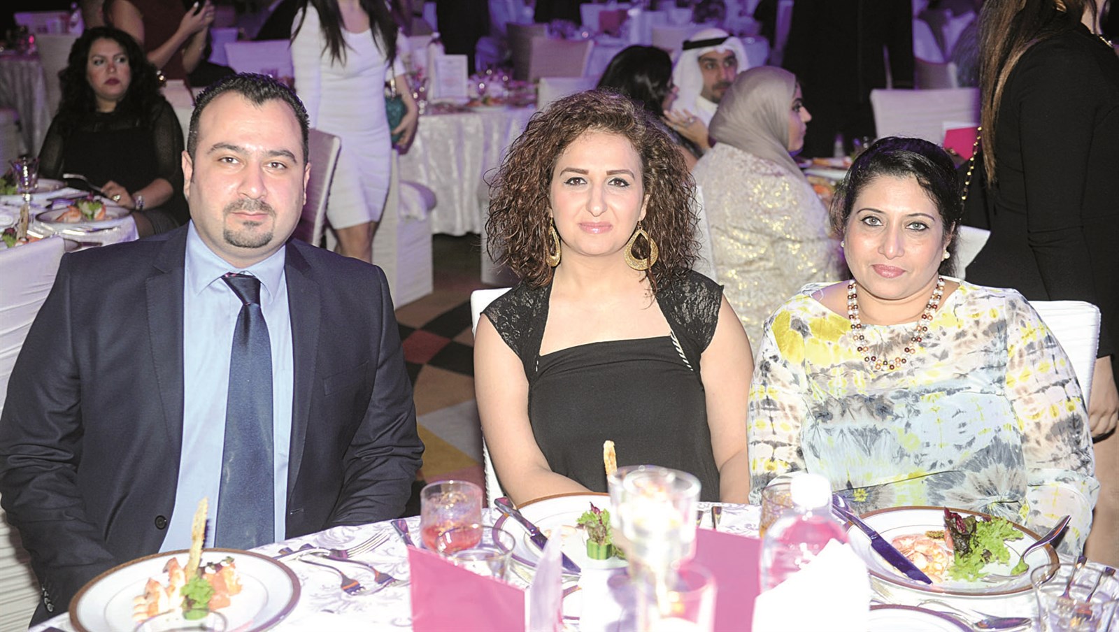 أنيتا لويس ومنار حسنى ونبيل الحاج حسن