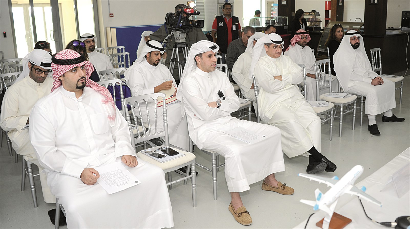 جانب من المساهمين