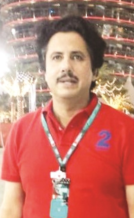 u0639u0632u0627u0645 u0627u0644u0635u0628u0627u062d u0644u062fu0649 u062du0636u0648u0631u0647 u0627u0641u062au062au0627u062d u00abu0641u0648u0631u0645u0648u0644u06271u00bb u0641u064a u0627u0644u0628u062du0631u064au0646