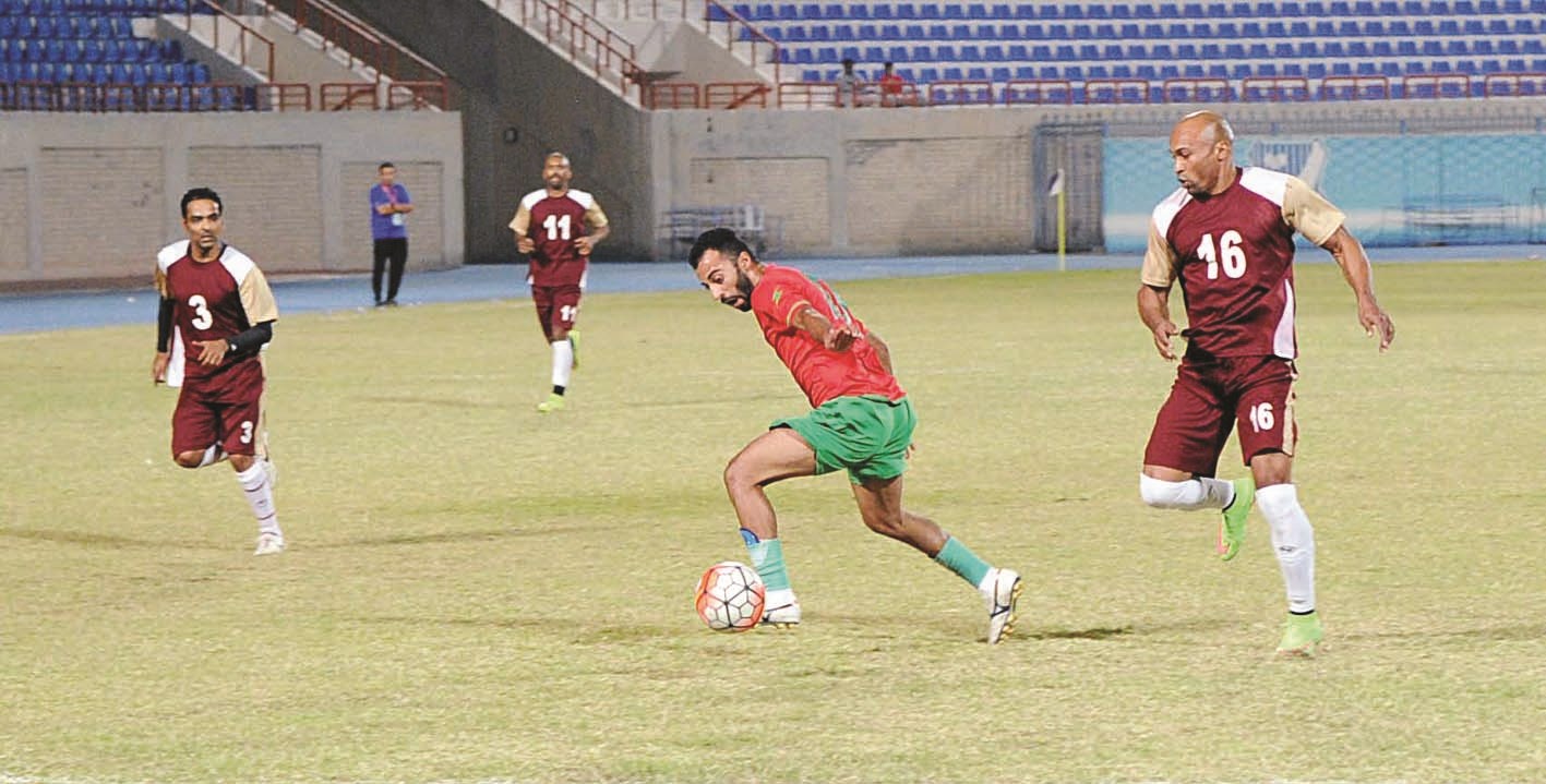 u062du0645u062f u0623u0645u0627u0646 u0645u0633u062au062du0648u0630u0627u064b u0639u0644u0649 u0627u0644u0643u0631u0629            (u062au0635u0648u064au0631 u0646u0627u064au0641 u0627u0644u0639u0642u0644u0629)