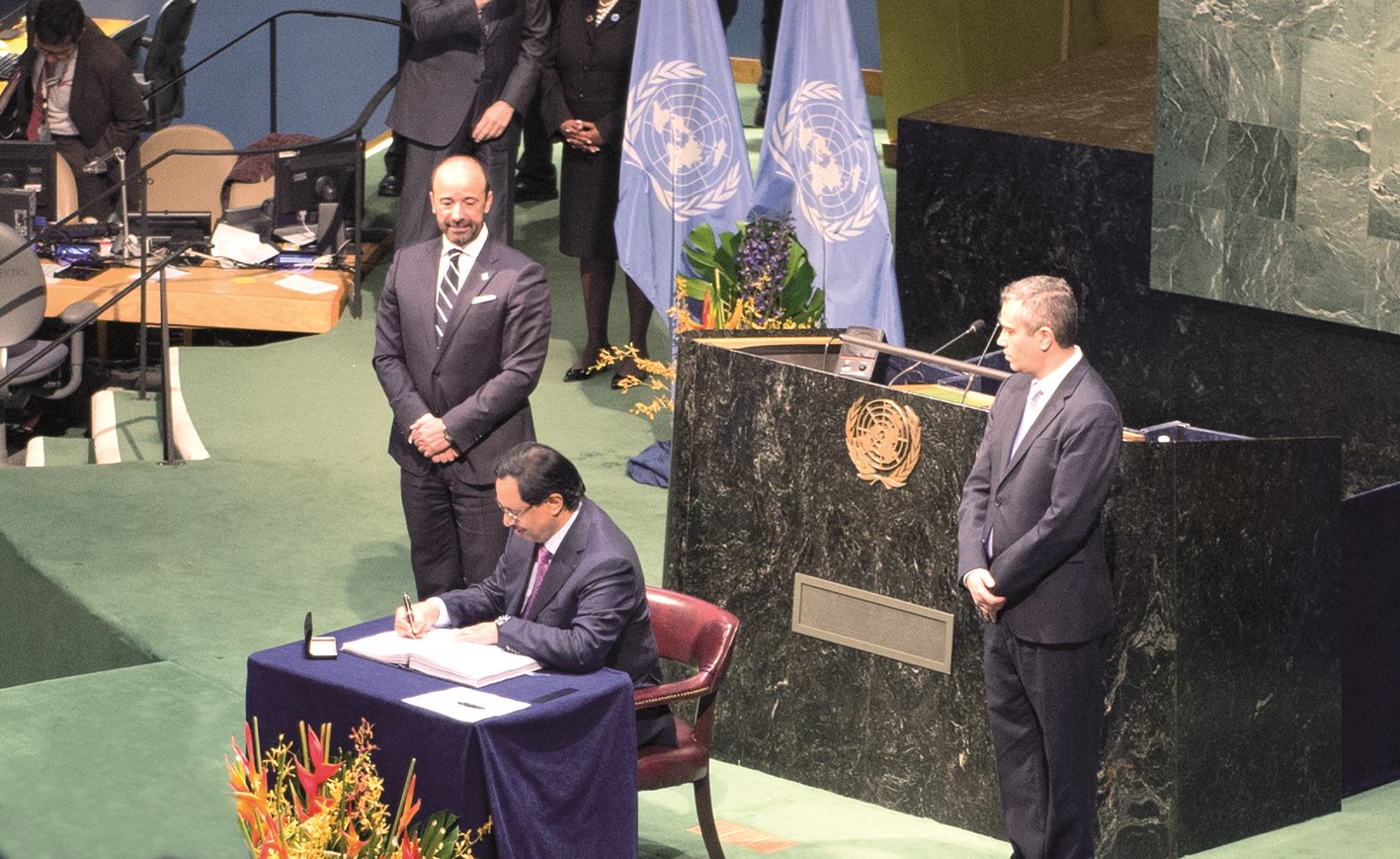 u062cu0627u0628u0631 u0627u0644u0645u0628u0627u0631u0643 u064au0648u0642u0639 u0639u0644u0649 u0627u062au0641u0627u0642u064au0629 u0627u0644u0645u0646u0627u062e