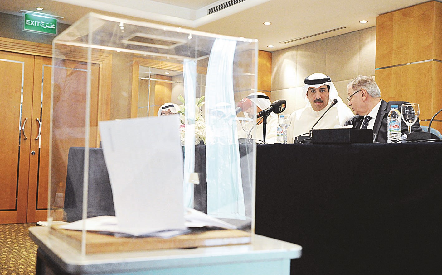 هل تكون الانتخابات الأخيرة لمجلس الإدارة قبل الصفقة؟ (تصوير نايف العقلة)