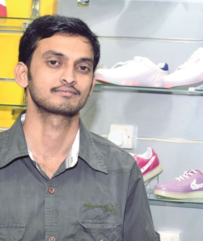 البائع محمد