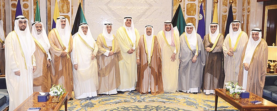 سموه متوسطاً وفد اتحاد المصارف