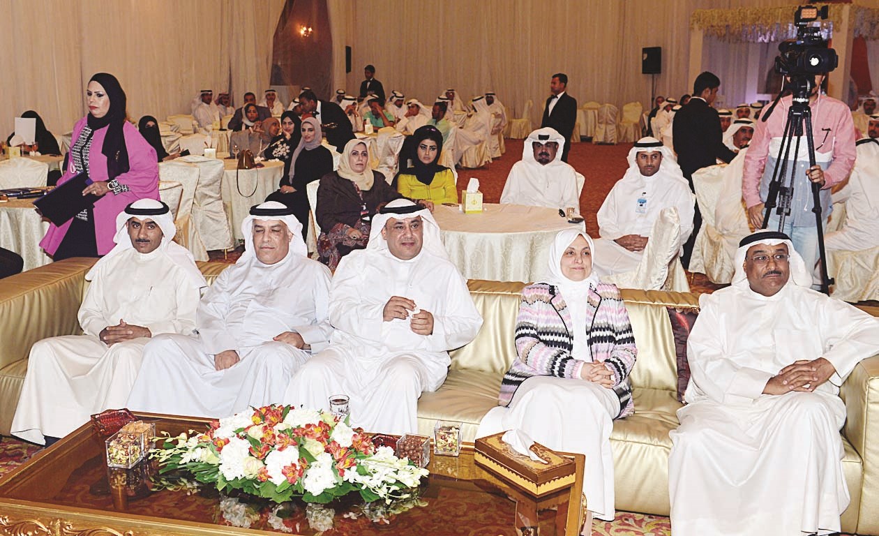 الصبيح وقيادات الوزارة في مقدم الحضور