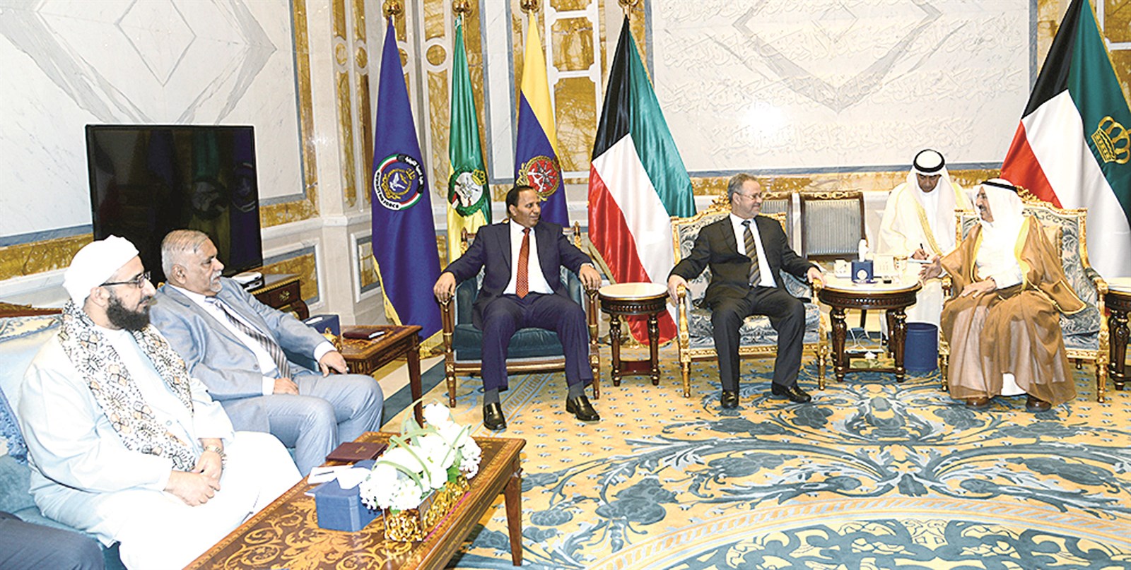 u0633u0645u0648 u0627u0644u0623u0645u064au0631 u0645u0633u062au0642u0628u0644u0627 u0648u0641u062f u0627u0644u062du0643u0648u0645u0629 u0627u0644u064au0645u0646u064au0629 u0627u0644u0645u0634u0627u0631u0643 u0641u064a u0627u0644u0645u0641u0627u0648u0636u0627u062a