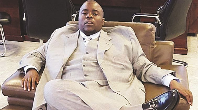 u0631u062cu0644 u0627u0644u0623u0639u0645u0627u0644 u0627u0644u0632u064au0645u0628u0627u0628u0648u064a u0648u064au0643u0646u064au0644 u0634u064au0641u0627u064au0648