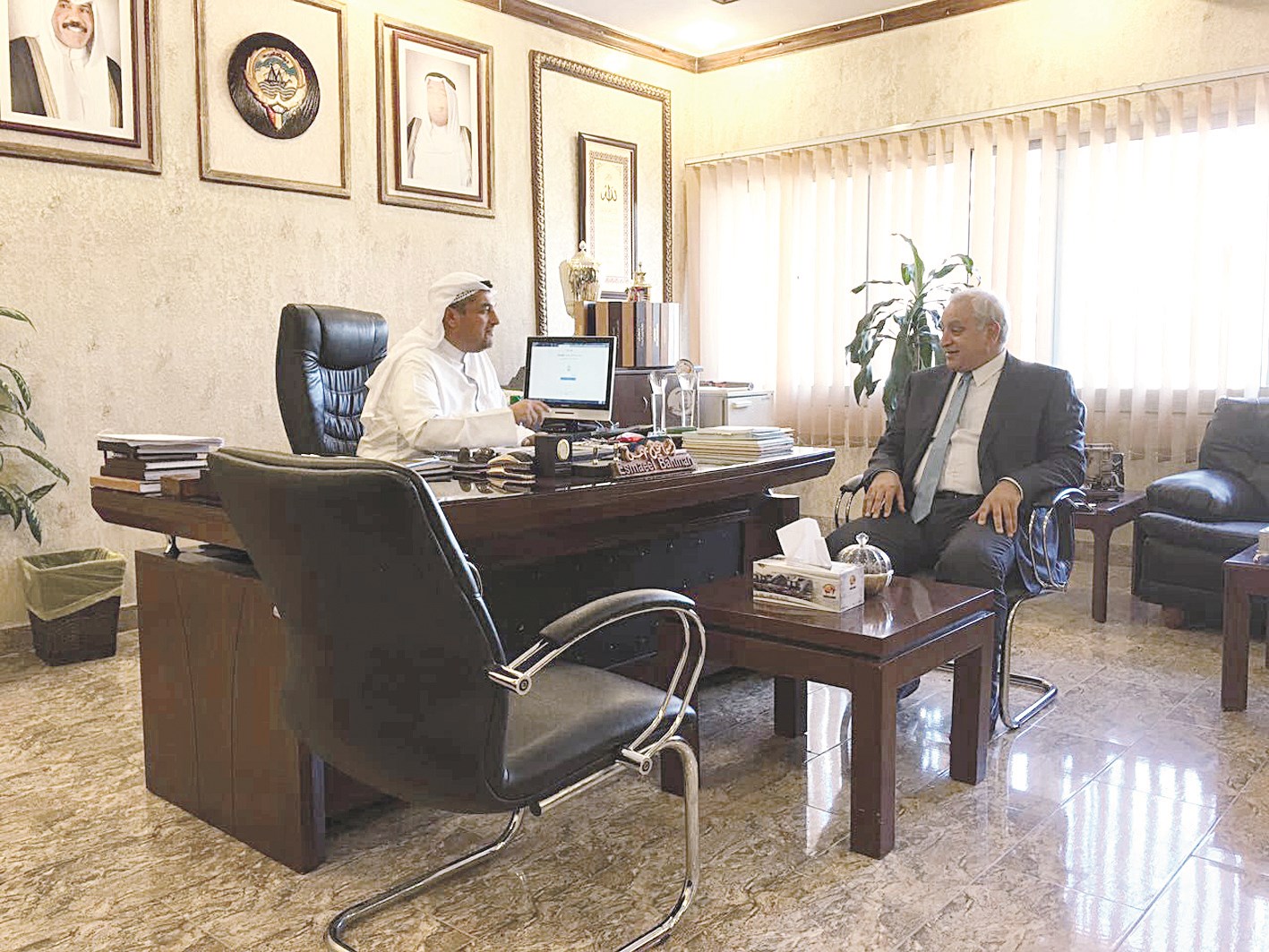 u0627u0644u0639u064au0633u0649 u0641u064a u063au0631u0641u0629 u0645u062fu064au0631 u0627u0644u0645u062fu0631u0633u0629