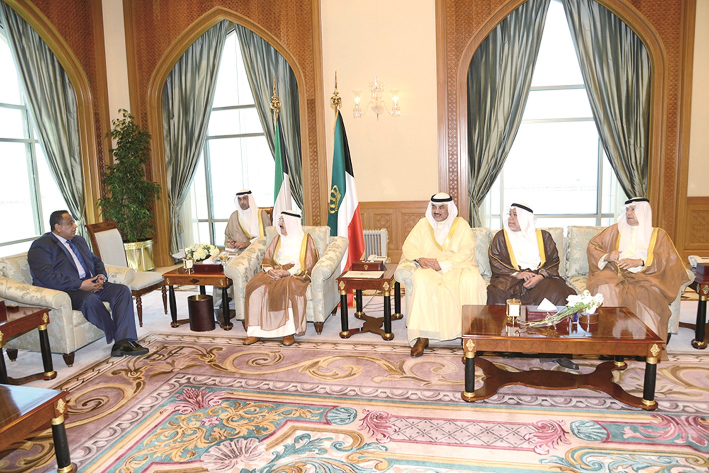 ... ومستقبلاً وزير خارجية السودان بحضور صباح الخالد