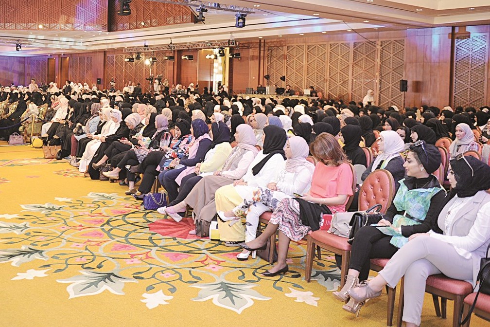 حضور تربوي حاشد