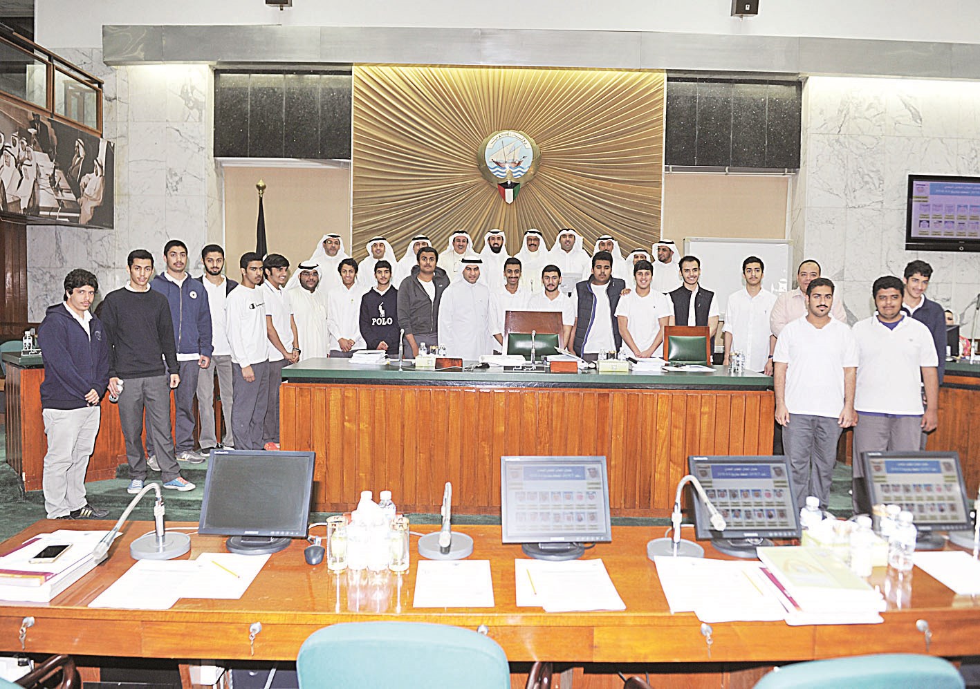 u0637u0644u0628u0629 u062bu0627u0646u0648u064au0629 u0639u0628u062fu0627u0644u0644u0647 u0627u0644u0631u062cu064au0628 u0639u0644u0649 u0645u0646u0635u0629 u0631u0626u0627u0633u0629 u00abu0627u0644u0628u0644u062fu064au00bb (u062au0635u0648u064au0631 u0633u0639u062f u0647u0646u062fu0627u0648u064a)