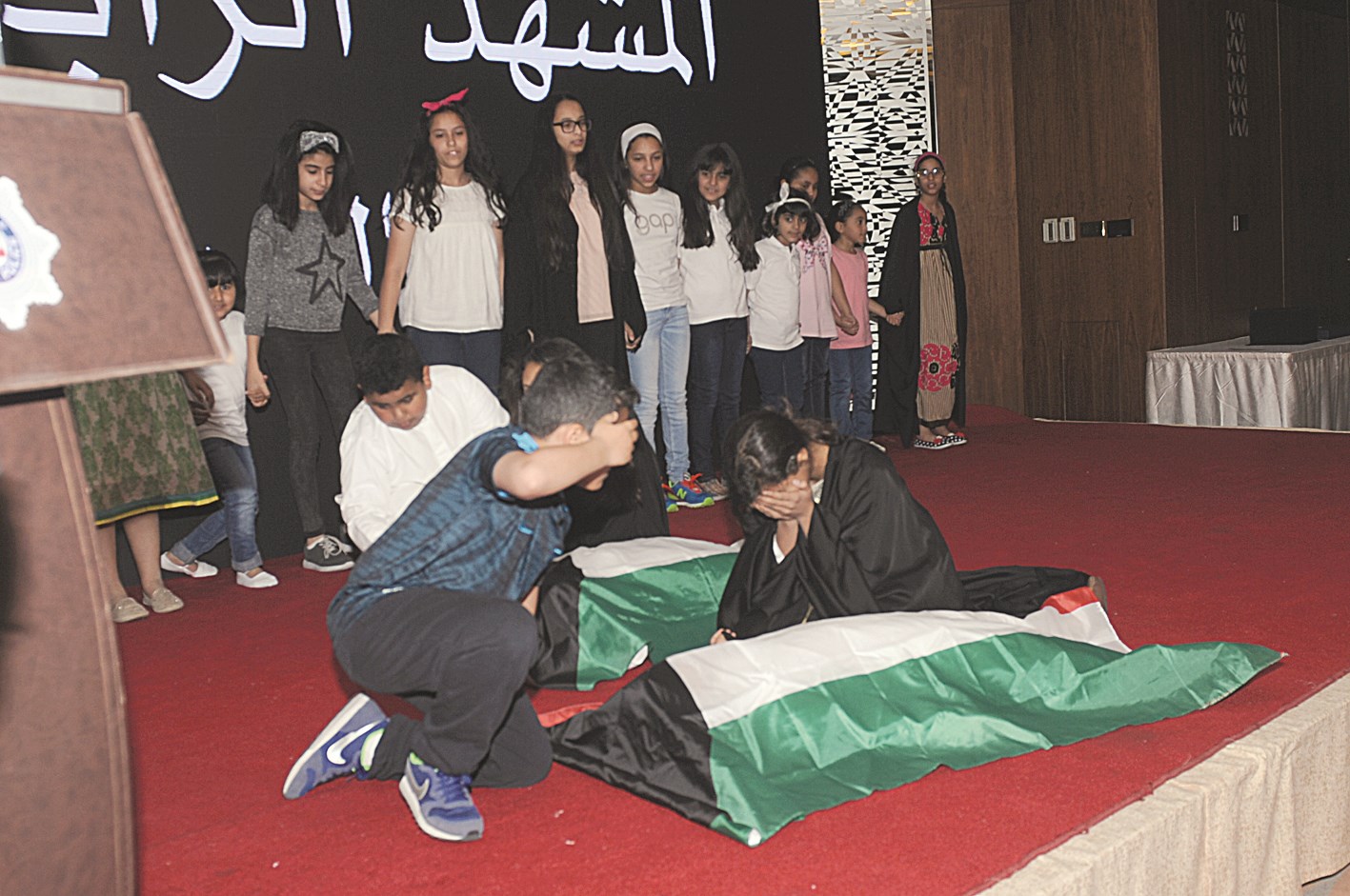 مشهد تمثيلي يجسد أحداث الاستشهاد