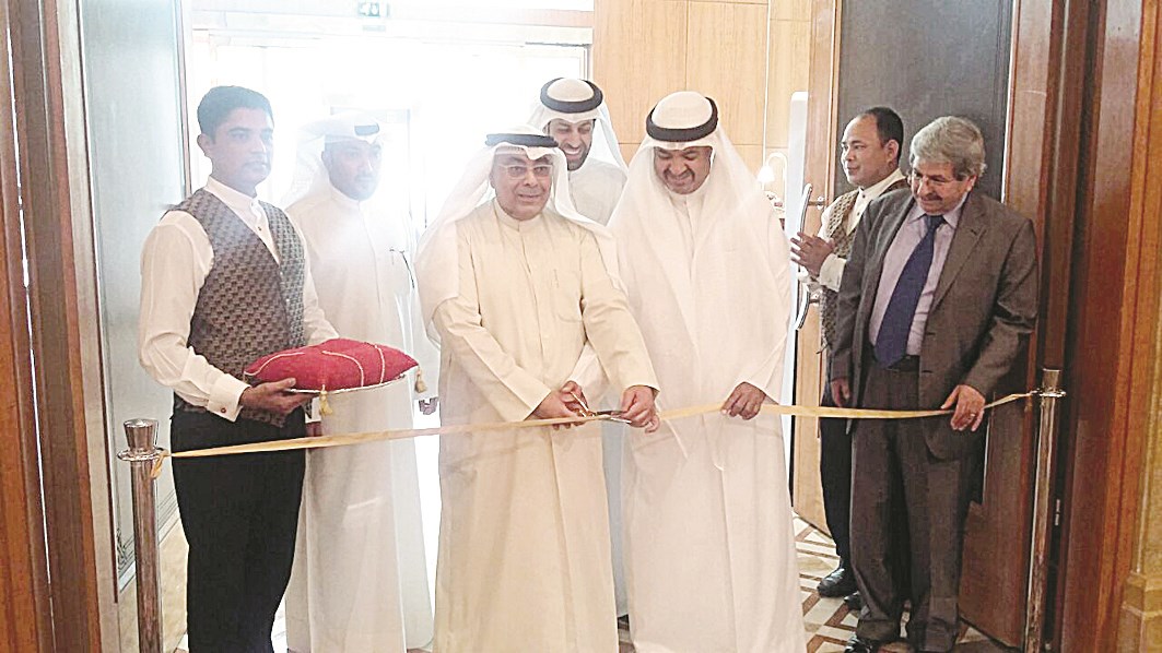 u0641u064au0635u0644 u0627u0644u0645u0642u0635u064au062f u0645u0641u062au062au062du0627u064b u0627u0644u0645u0639u0631u0636 u0646u064au0627u0628u0629 u0639u0646 u0648u0632u064au0631 u0627u0644u062au0631u0628u064au0629