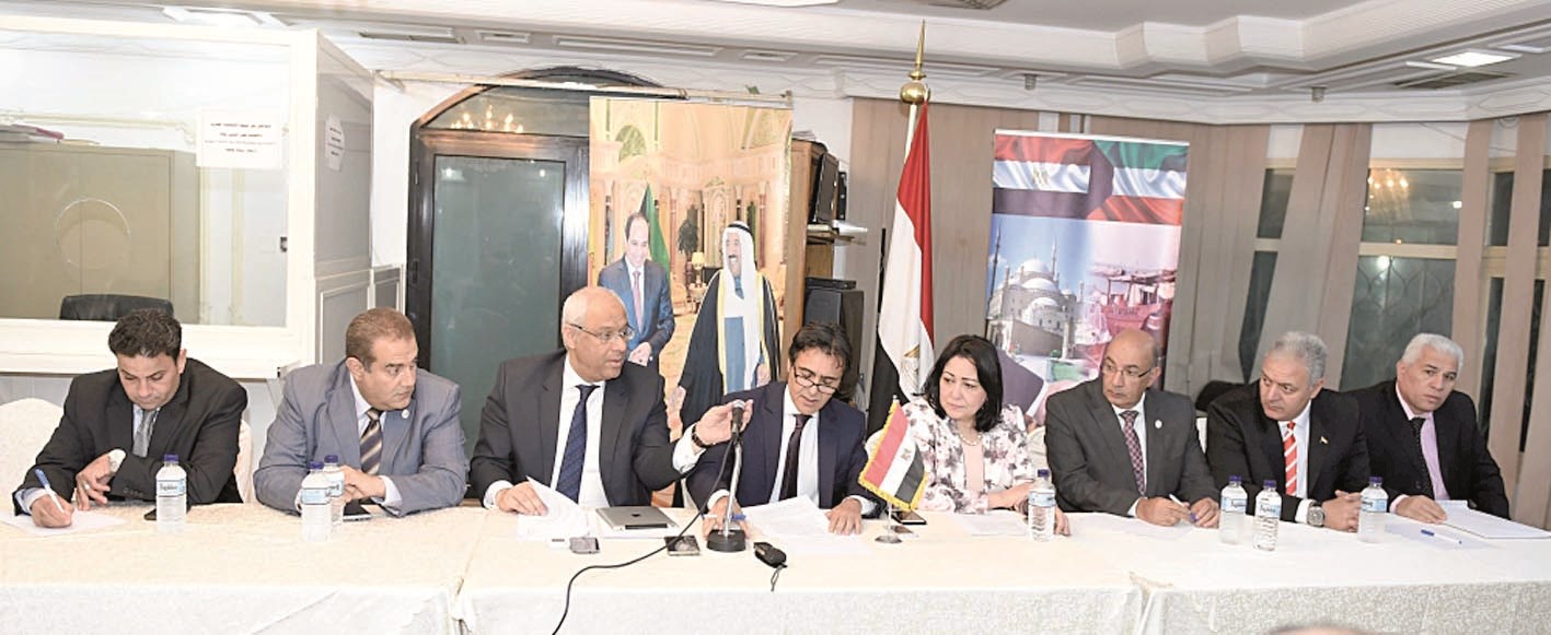 u0627u0644u0646u0642u064au0628 u0645u062au0648u0633u0637u0627 u0627u0644u0633u0641u064au0631 u0648u0627u0644u0642u0646u0635u0644 u0627u0644u0645u0635u0631u064au064au0646 u0641u064a u0627u0644u0645u0624u062au0645u0631 u0627u0644u0635u062du0627u0641u064a (u062au0635u0648u064au0631 u062cu0627u0633u0645 u0628u0627u0631u0648u0646)