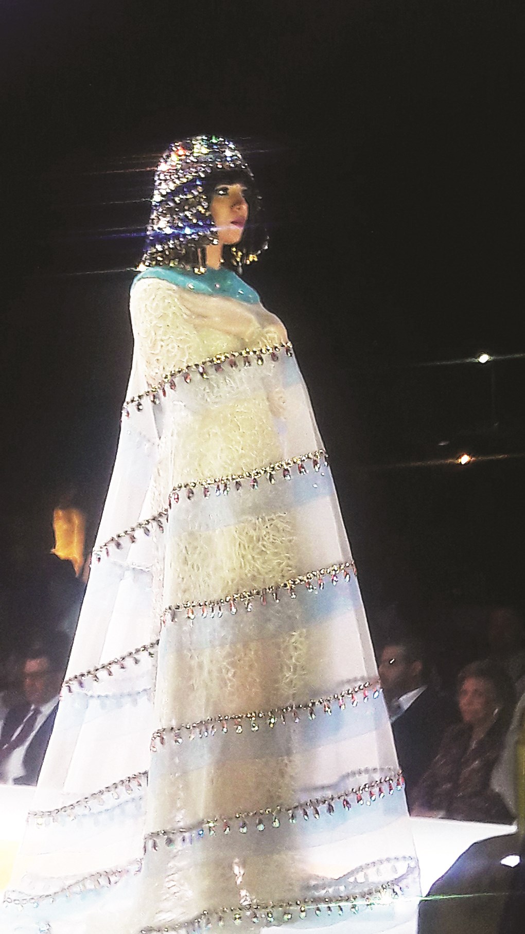 u0632u064a u062du062fu064au062b u0628u0644u0645u0633u0629 u0641u0631u0639u0648u0646u064au0629