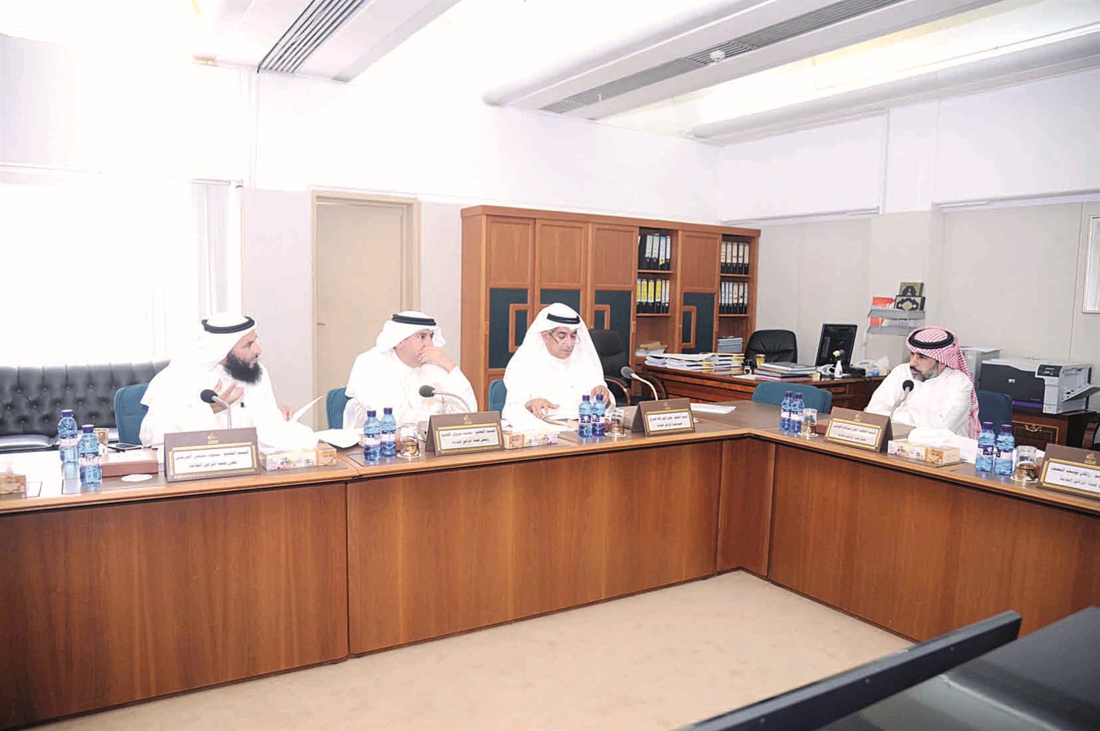 u062cu0627u0646u0628 u0645u0646 u0627u062cu062au0645u0627u0639 u00abu0627u0644u0645u0631u0627u0641u0642u00bb