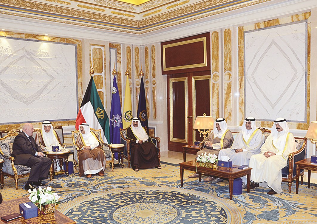 u0633u0645u0648 u0627u0644u0623u0645u064au0631 u0648u062du0627u0643u0645 u0623u0633u062au0631u0627u0644u064au0627 u0623u062bu0646u0627u0621 u0627u0644u0645u0628u0627u062du062bu0627u062a u0628u062du0636u0648u0631 u0648u0644u064a u0627u0644u0639u0647u062f u0648u062cu0627u0628u0631 u0627u0644u0645u0628u0627u0631u0643 u0648u0635u0628u0627u062d u0627u0644u062eu0627u0644u062f u0648u0645u062du0645u062f u0627u0644u062eu0627u0644u062f