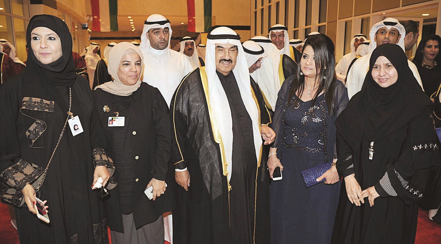 المحمد وفي استقباله عدد من اعضاء الهيئة التدريبية