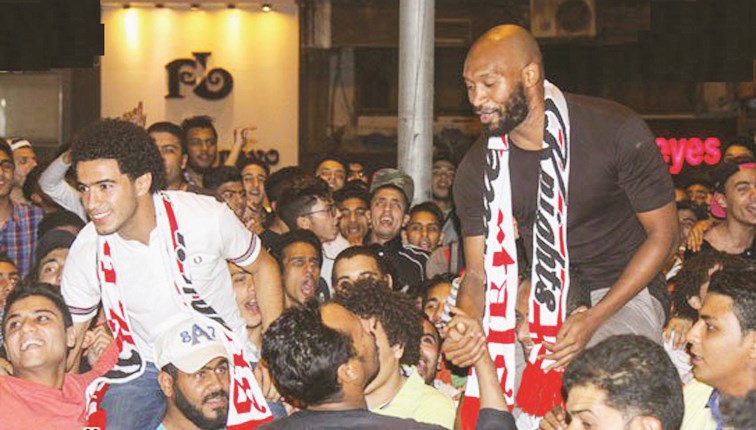 u0634u064au0643u0627u0628u0627u0644u0627 u0648u062cu0627u0628u0631... u0639u0644u0649 u0623u0639u0646u0627u0642 u0627u0644u0640 u00abu0623u0644u062au0631u0627u0633u00bb