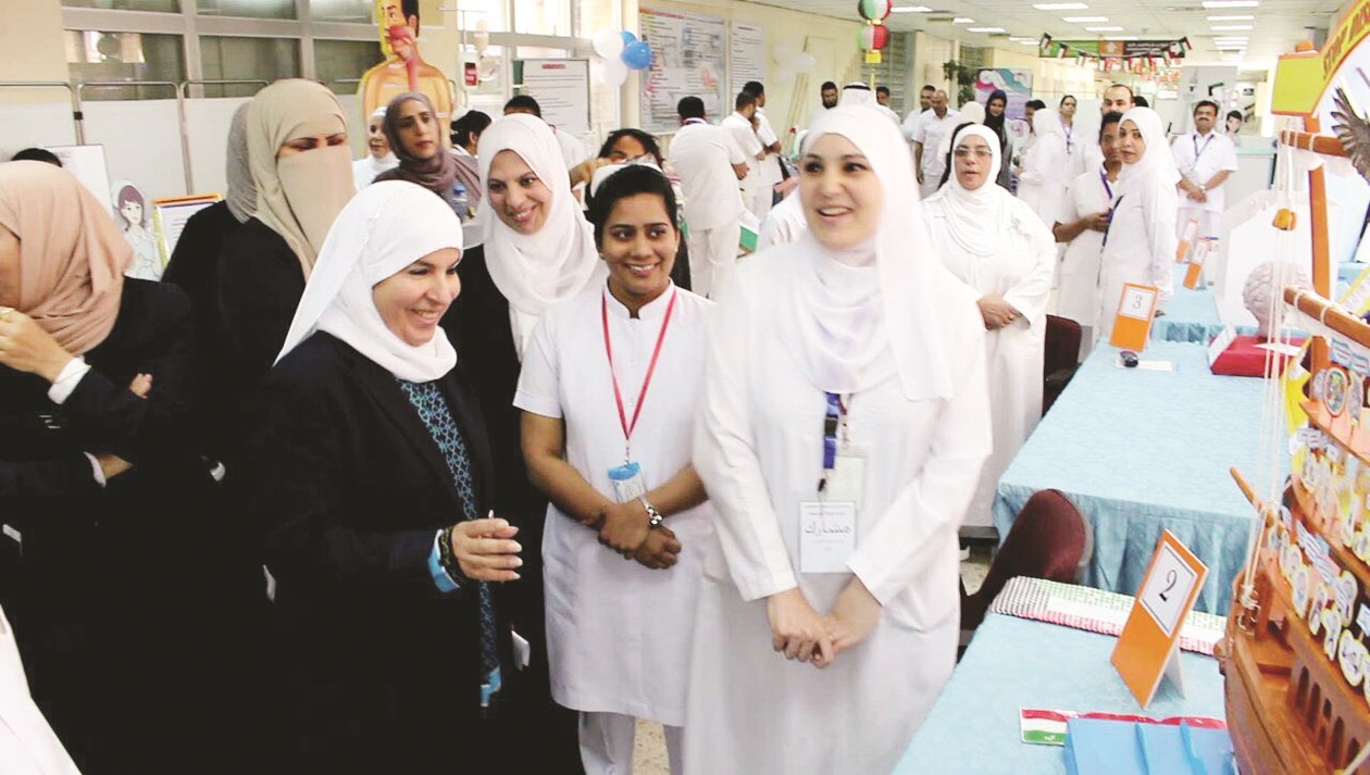 u0627u0644u0645u0644u0627 u062eu0644u0627u0644 u0627u0644u062cu0648u0644u0629 u0639u0644u0649 u0627u0644u0645u0639u0631u0648u0636u0627u062a