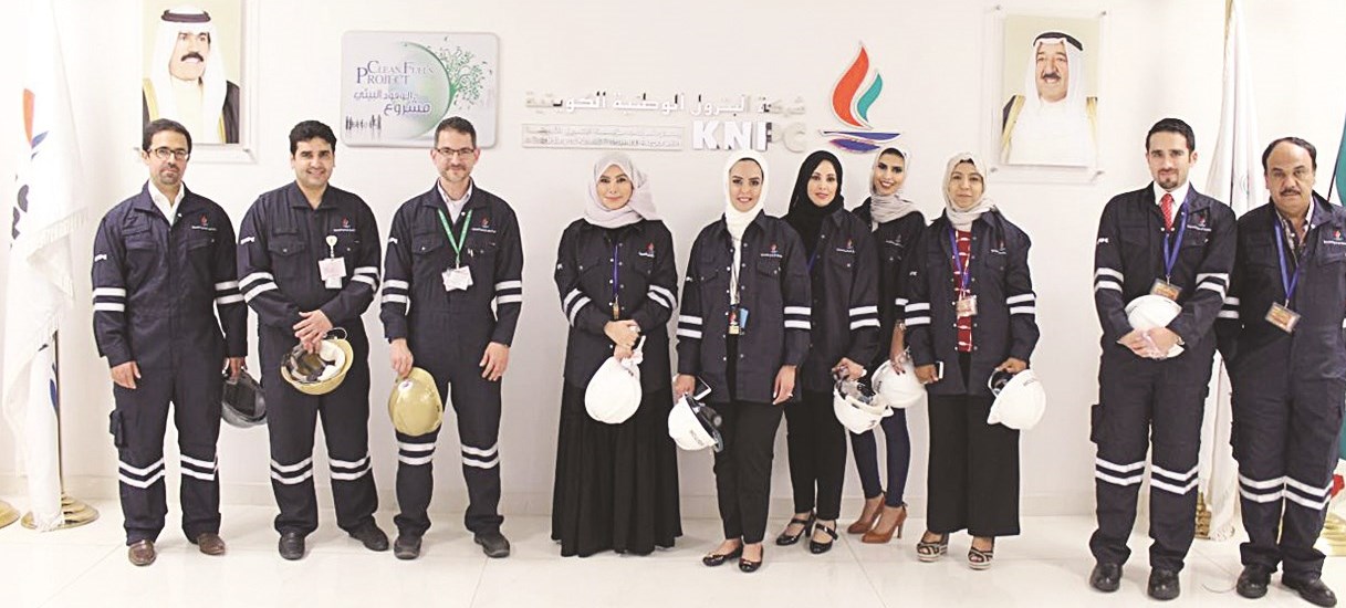 u0627u0644u0645u0634u0627u0631u0643u0648u0646 u0641u064a u0627u0644u062cu0648u0644u0629