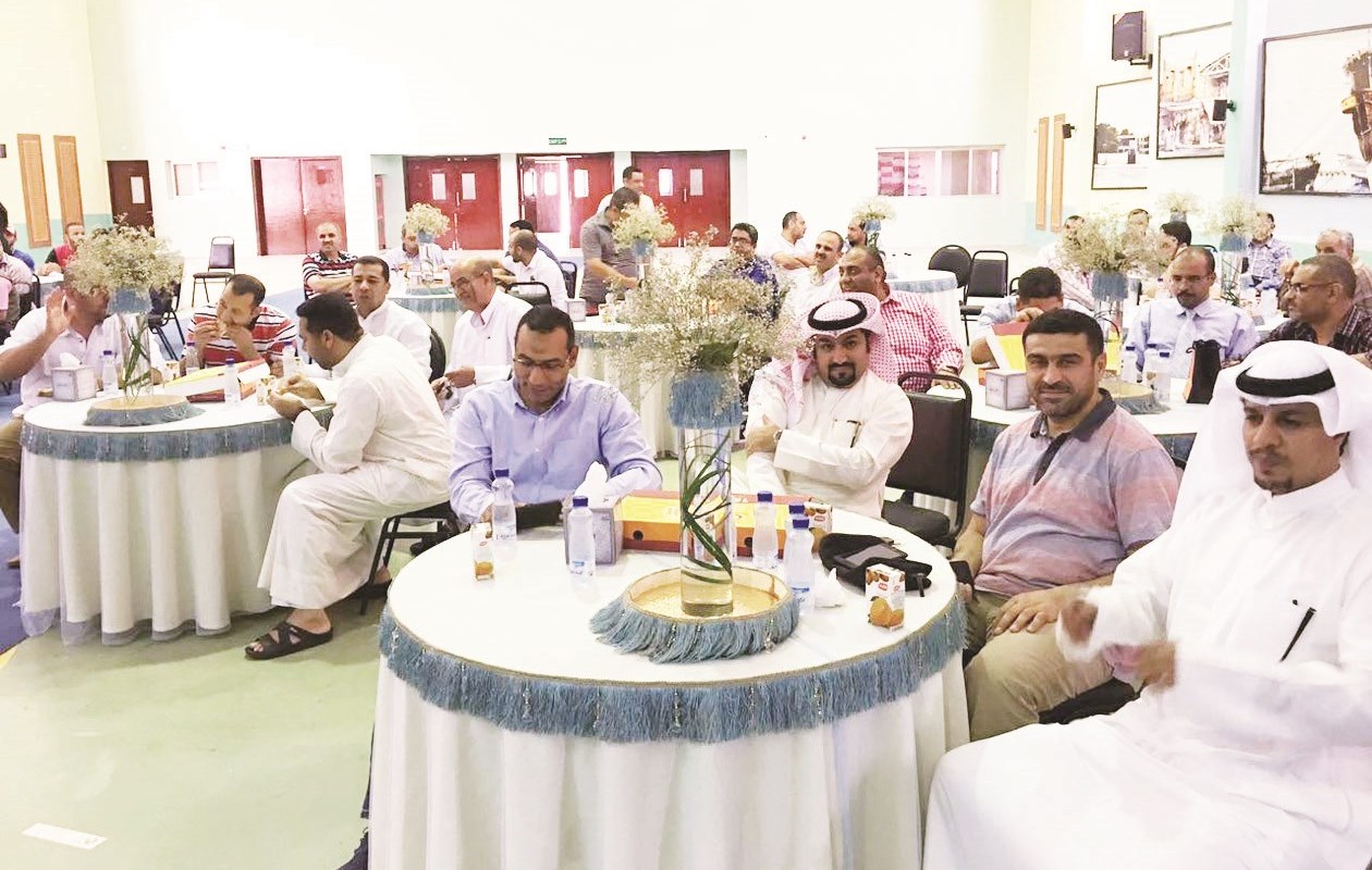 من أجواء حفل التكريم