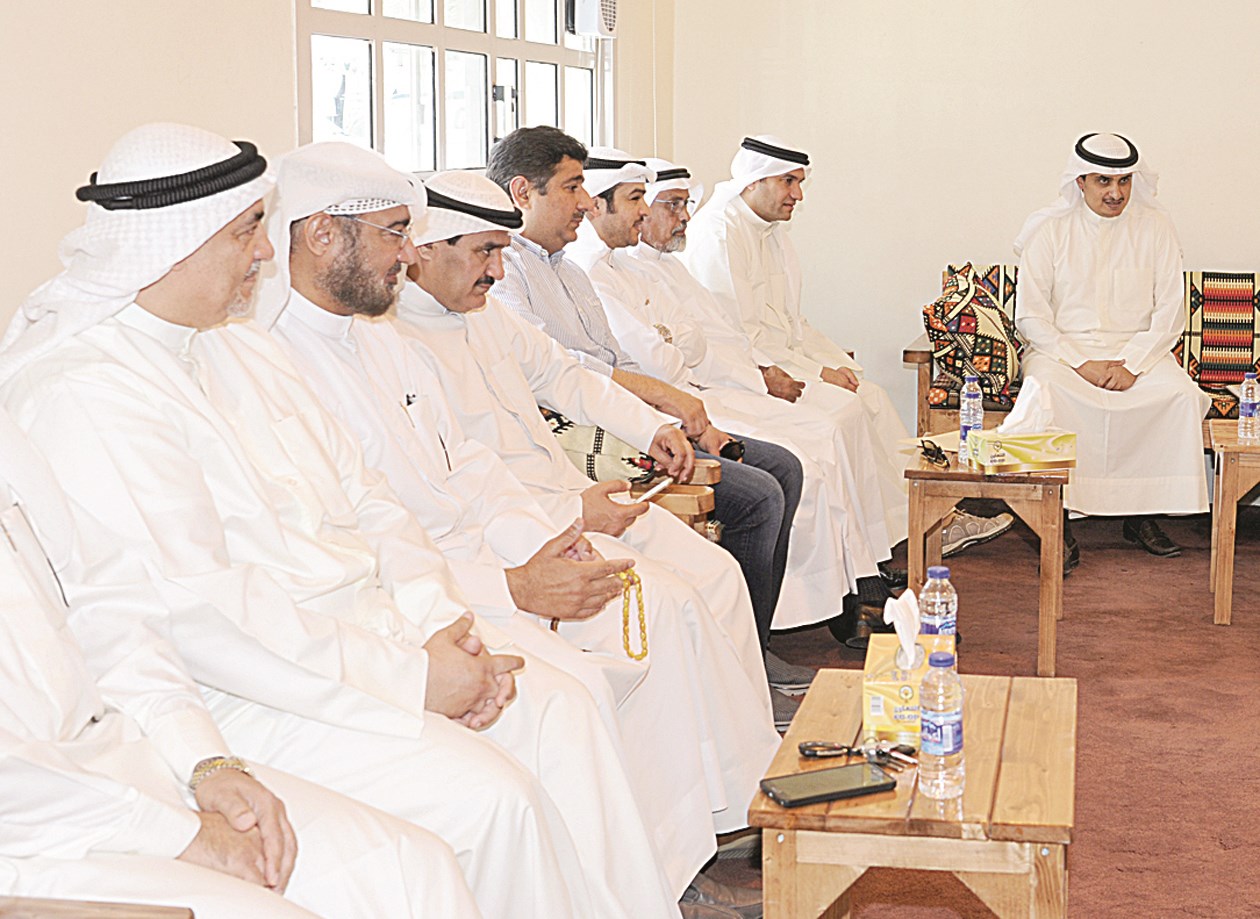 u0627u0644u0645u0646u0641u0648u062du064a u0648u0639u0636u0648 u0627u0644u0628u0644u062fu064a u0639u0628u062fu0627u0644u0644u0647 u0627u0644u0643u0646u062fu0631u064a u062eu0644u0627u0644 u0627u0644u0644u0642u0627u0621 u0645u0639 u0627u0647u0627u0644u064a u0642u0637u0639u0629 12 u0641u064a u0627u0644u0633u0627u0644u0645u064au0629 (u062au0635u0648u064au0631 u0637u0627u0631u0642 u0639u0632 u0627u0644u062fu064au0646)