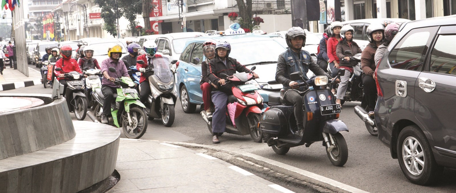 شوارع جاكرتا منظمة رغم الزحام