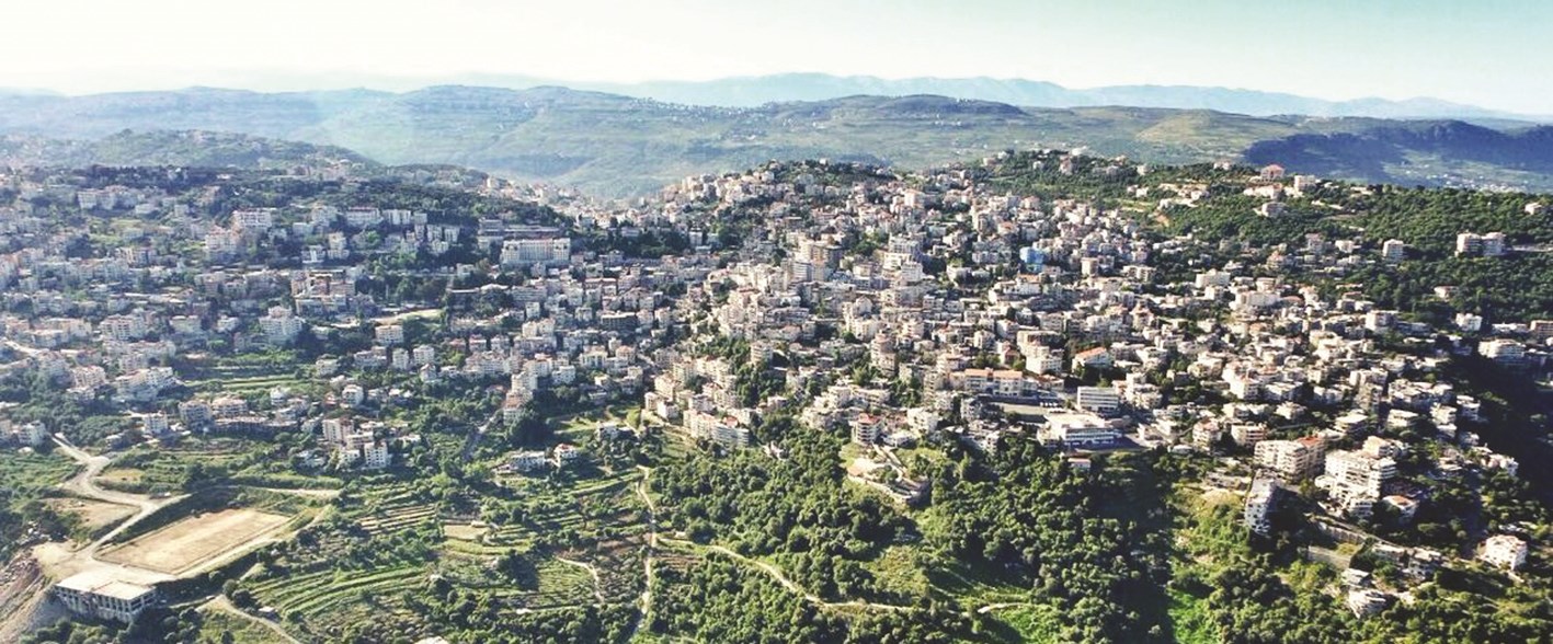 عاليه... عروس المصايف اللبنانية