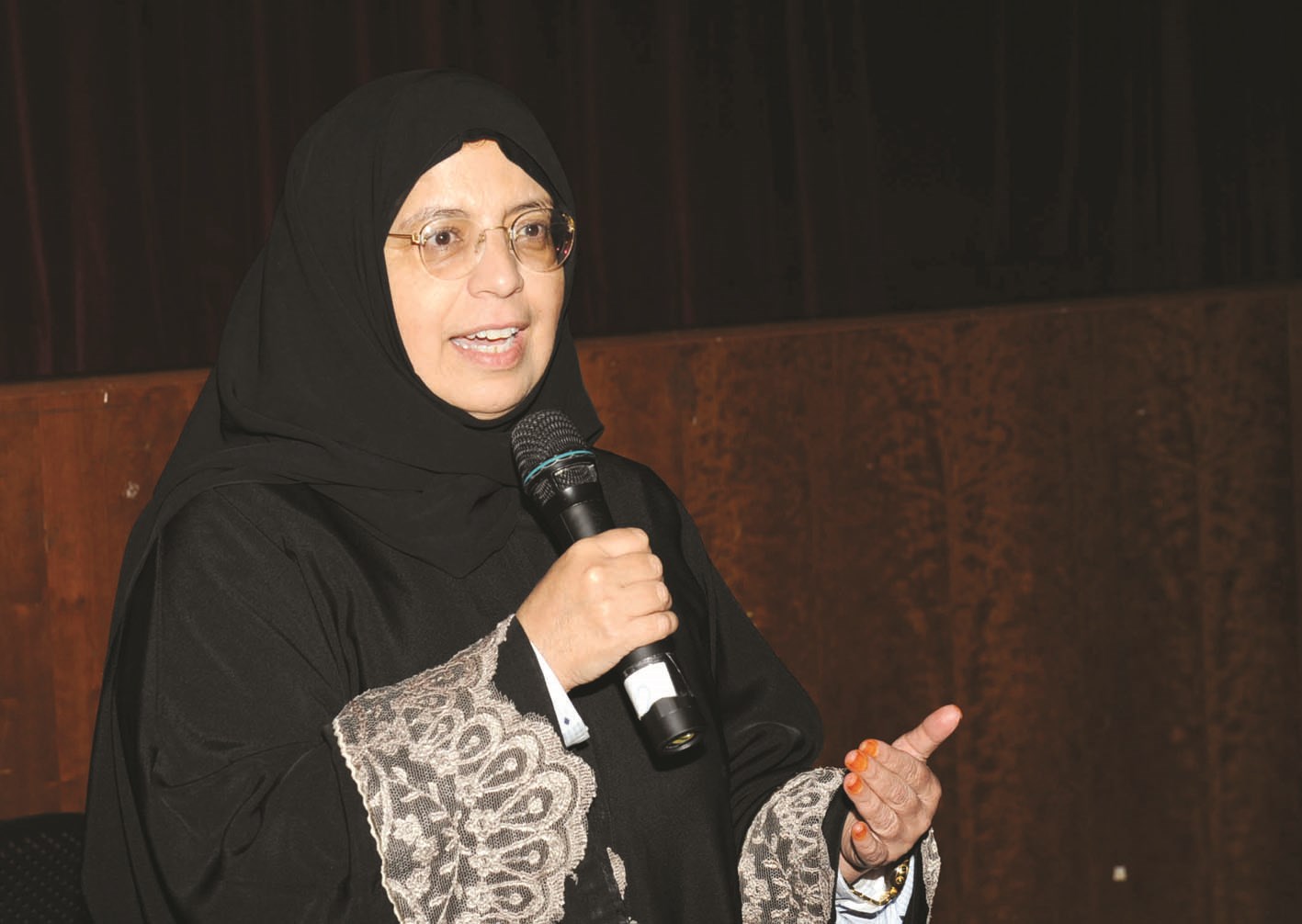 سمية المطوع