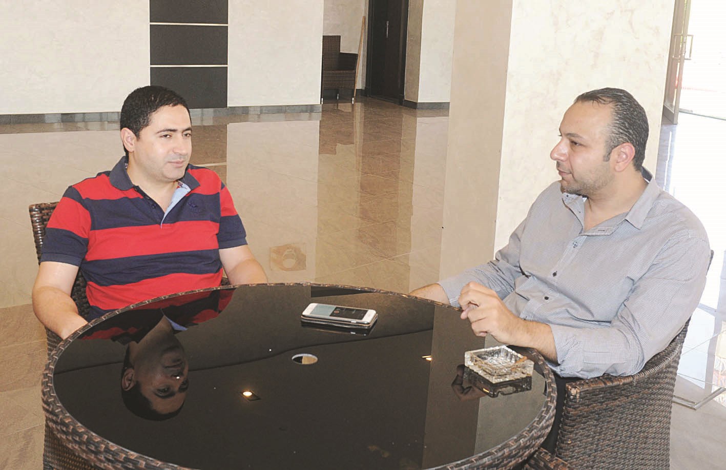 محمد شعبان متحدثاً للزميل هاني سيف الدين