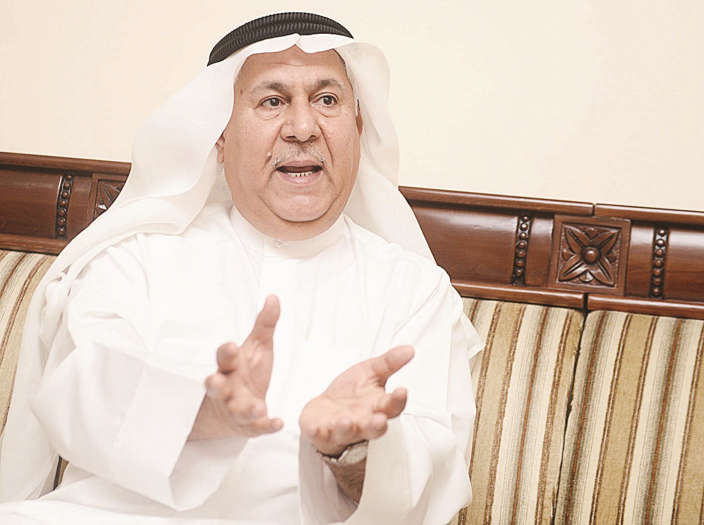 u0646u0627u064au0641 u0627u0644u062eu0627u0644u062fu064a (u062au0635u0648u064au0631 u0623u0633u0639u062f u0639u0628u062fu0627u0644u0644u0647)