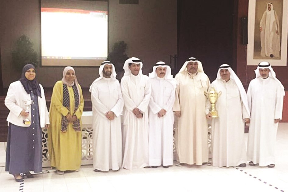 u0627u0644u0645u0643u0631u0651u0645u0648u0646 u0641u064a u0644u0642u0637u0629 u062cu0645u0627u0639u064au0629