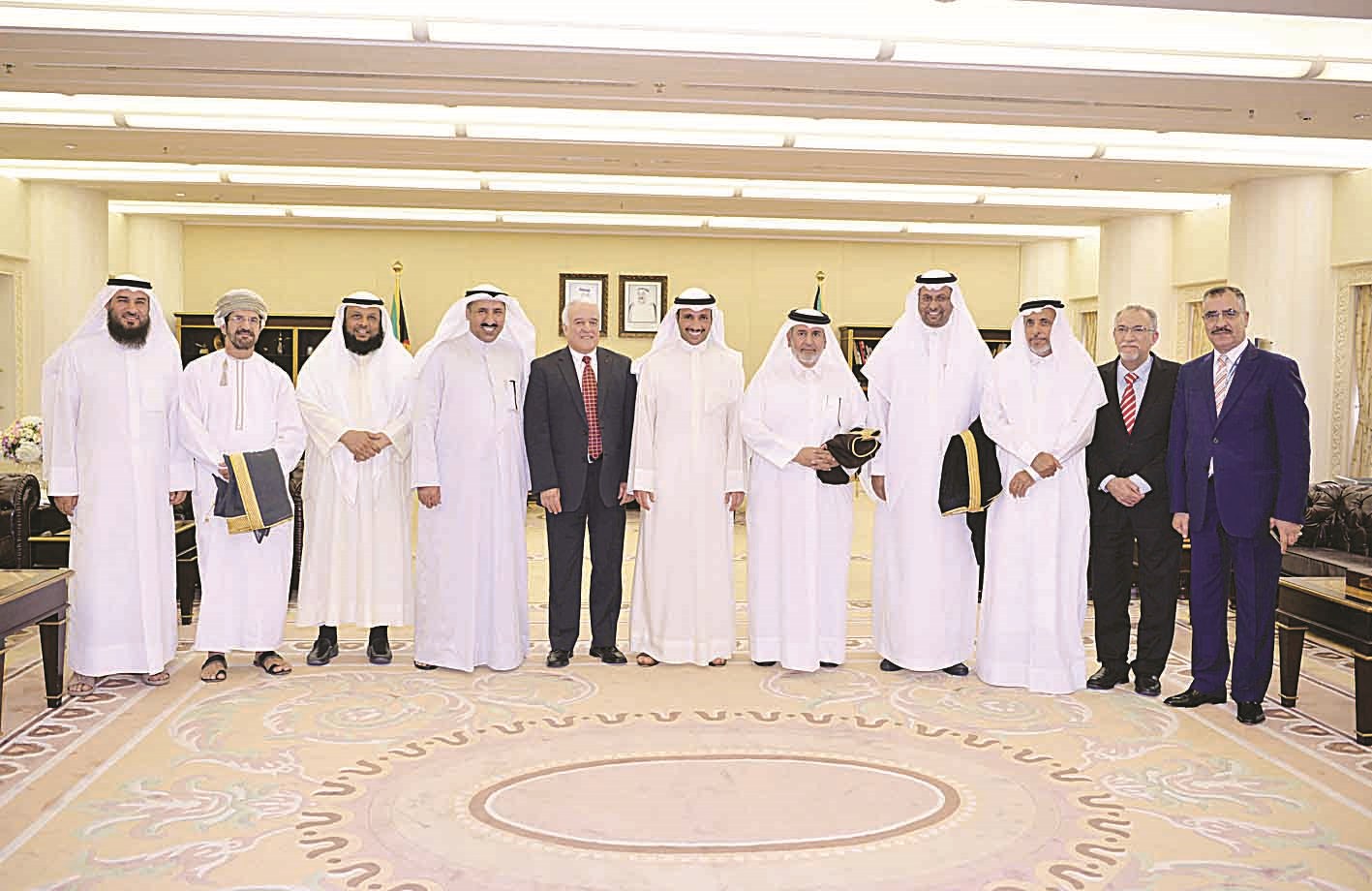 u0627u0644u063au0627u0646u0645 u0645u062au0648u0633u0637u0627u064b u0627u0644u0648u0641u0648u062f u0627u0644u0645u063au0627u062fu0631u0629