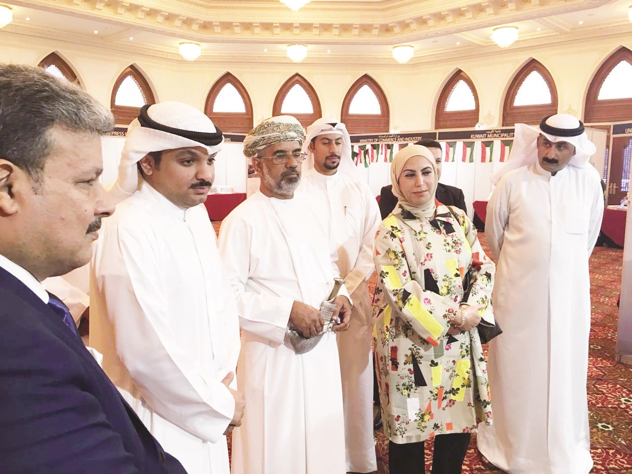 u0627u0644u063au0646u064au0645 u0648u0627u0644u0648u0641u062f u0627u0644u0643u0648u064au062au064a u062eu0644u0627u0644 u0645u0634u0627u0631u0643u062au0647u0645 u0641u064a u0627u0644u0645u0644u062au0642u0649 u0627u0644u0639u064fu0645u0627u0646u064a