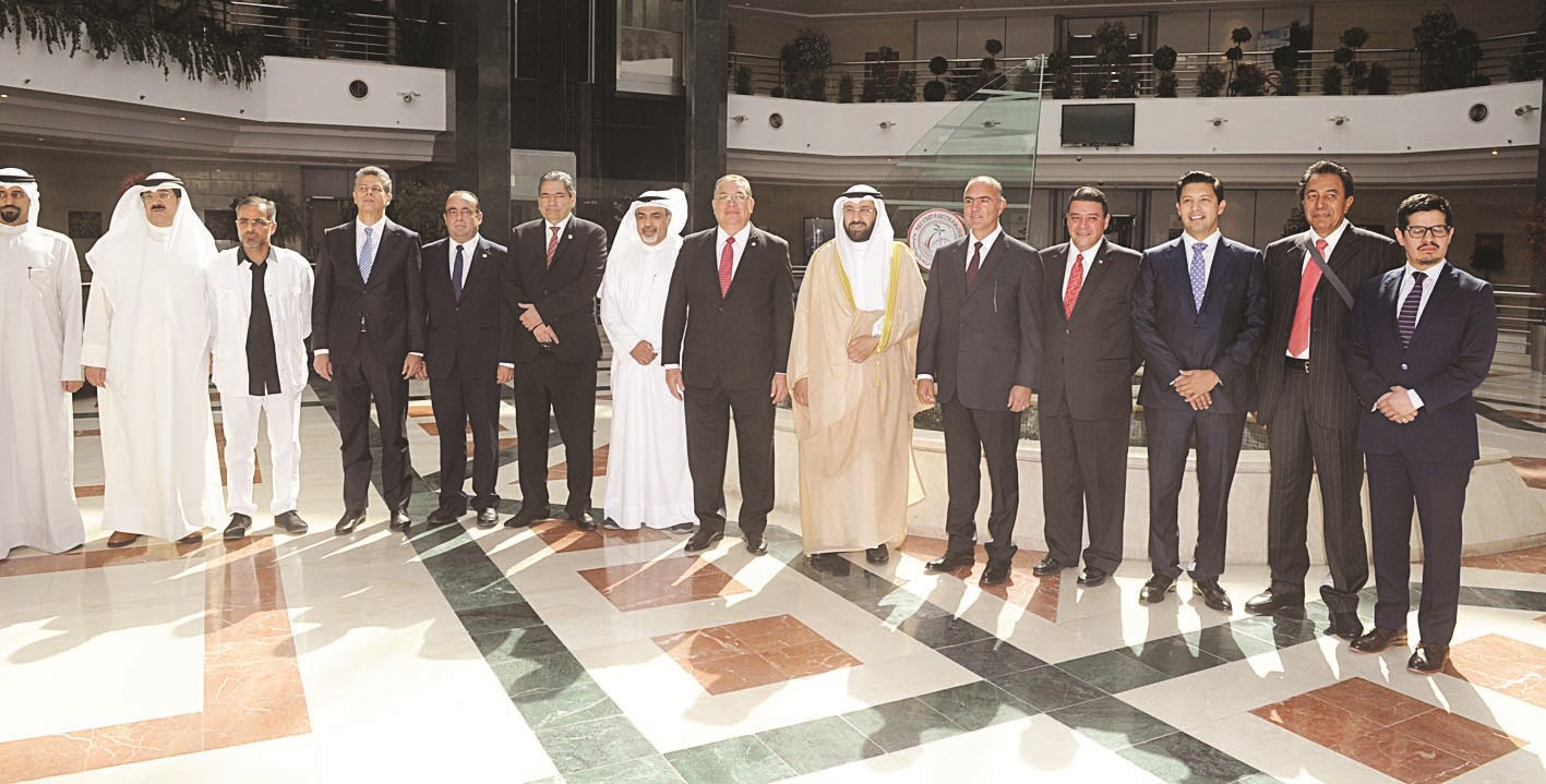 u0627u0644u0639u0645u064au0631 u0648u0642u064au0627u062fu0627u062a u0647u064au0626u0629 u0627u0644u0632u0631u0627u0639u0629 u064au062au0648u0633u0637u0648u0646 u0623u0639u0636u0627u0621 u0627u0644u0648u0641u062f u0627u0644u0645u0643u0633u064au0643u064a (u062au0635u0648u064au0631 u0632u0643u0631u064au0627 u0639u0637u064au0629)