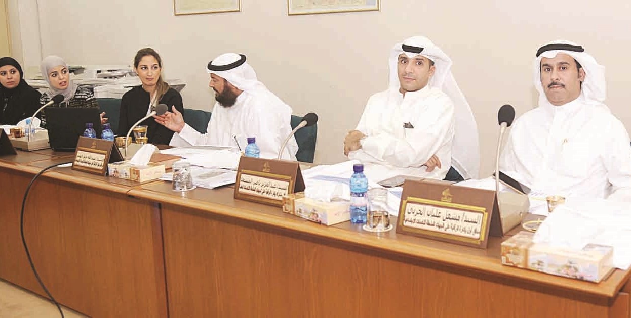 u062cu0627u0646u0628 u0645u0646 u0627u062cu062au0645u0627u0639 u00abu0627u0644u062au0639u0644u064au0645u064au0629u00bb