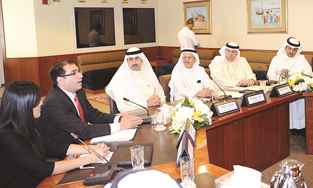 u062cu0627u0646u0628 u0645u0646 u0627u0644u0648u0631u0634u0629 (u062au0635u0648u064au0631 u0646u0627u064au0641 u0627u0644u0639u0642u0644u0629)