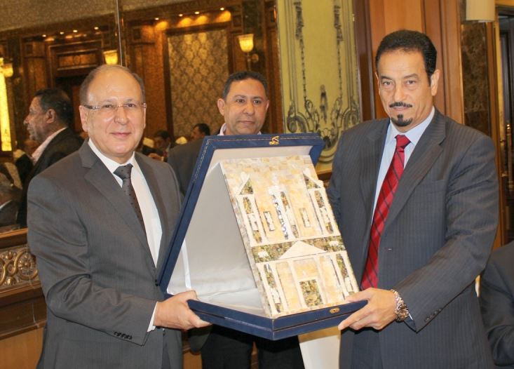 u0633u0641u064au0631 u062fu0648u0644u0629 u0627u0644u0643u0648u064au062a u0644u062fu0649 u0627u0644u0623u0631u062fu0646 u0627u0644u062fu0643u062au0648u0631 u062du0645u062f u0627u0644u062fu0639u064au062c u062eu0644u0627u0644 u0644u0642u0627u0626u0647 u0631u0626u064au0633 u063au0631u0641u0629 u0635u0646u0627u0639u0629 u0639u0645u0627u0646 u0632u064au0627u062f u0627u0644u062du0645u0635u064a u0648u0639u062fu062f u0645u0646 u0627u0639u0636u0627u0621 u0627u0644u063au0631u0641u0629 