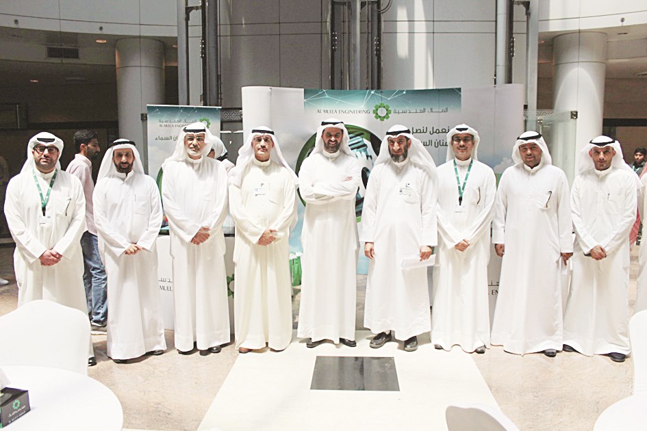 مسؤولو «الملا» خلال الفعالية