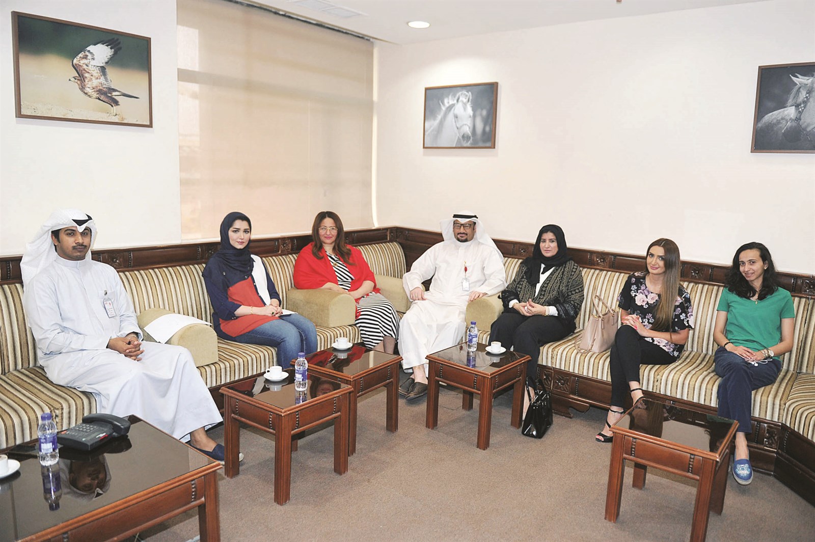 u0627u0644u0645u0634u0627u0631u0643u0627u062a u0641u064a u0627u0644u0646u062fu0648u0629 u064au062au062du062fu062bu0646 u0644u0640u00abu0627u0644u0631u0627u064au00bb (u062au0635u0648u064au0631 u0646u0648u0631 u0647u0646u062fu0627u0648u064a)