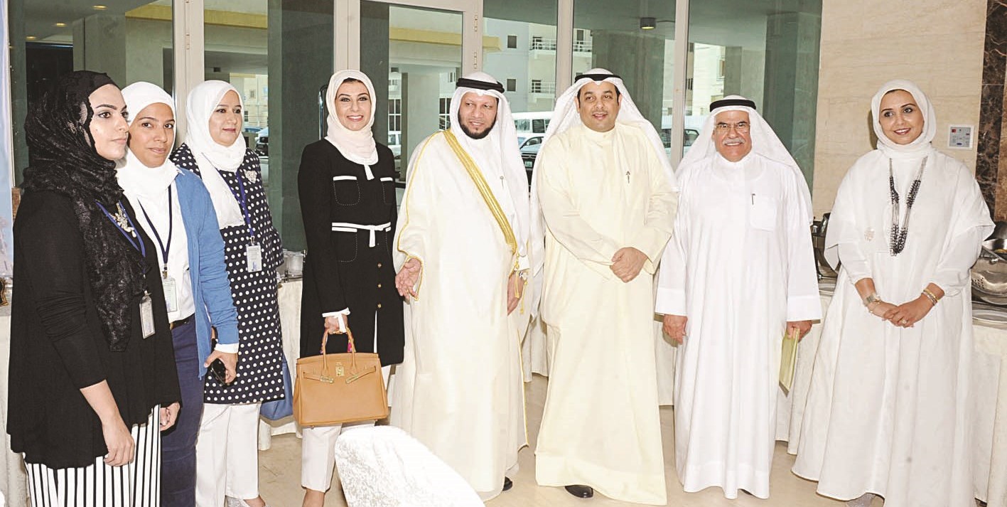 u0627u0644u0635u0627u0646u0639 u0648u0627u0644u0634u064au062au0627u0646 u0648u0645u0647u0646u062fu0633u0627u062a u0634u0627u0631u0643u0646 u0641u064a u062au0635u0645u064au0645 u0645u062cu0645u0639 u0627u0644u0645u0647u0628u0648u0644u0629 u0627u0644u0633u0643u0646u064a (u062au0635u0648u064au0631 u0643u0631u0645 u0630u064au0627u0628)