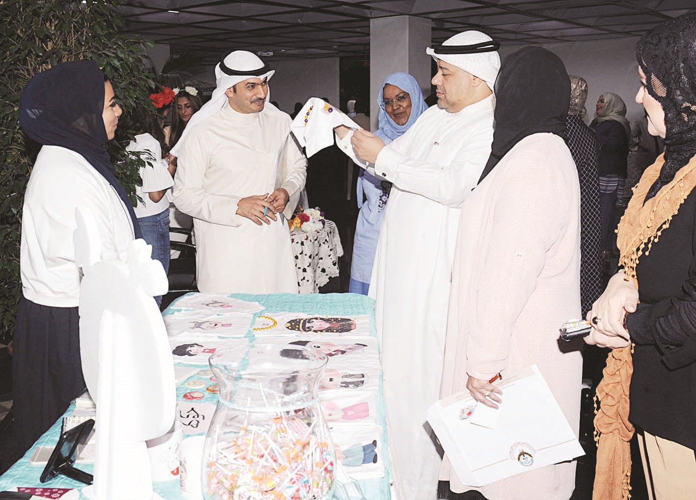 u0645u0647u062fu064a u064au0637u0644u0639 u0639u0644u0649 u0645u0634u063au0648u0644u0627u062a u0637u0644u0628u0629 u0647u064au0626u0629 u0627u0644u062au0637u0628u064au0642u064a (u062au0635u0648u064au0631 u0643u0631u0645 u0630u064au0627u0628)